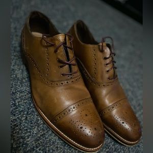 Johnston and Murphy dress Shoes Conard Tan Cap Toe 20-8682 leather sz 11 fits 12
